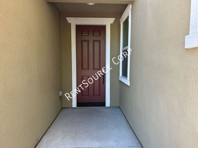 Building Photo - 41704 Wayladn Ct