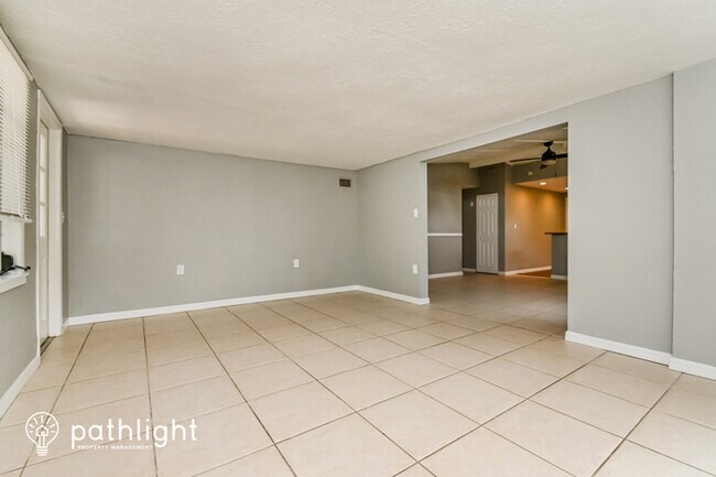 Foto del edificio - 2121 Florinda Street, Sarasota, FL, 34231