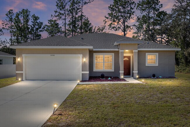 Foto del edificio - 5998 SW 154th Street Rd