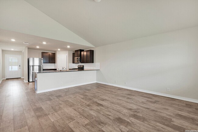 Foto del edificio - Brand New Property for Rent near 1604 + Potranco in cities NW side of San Antonio!