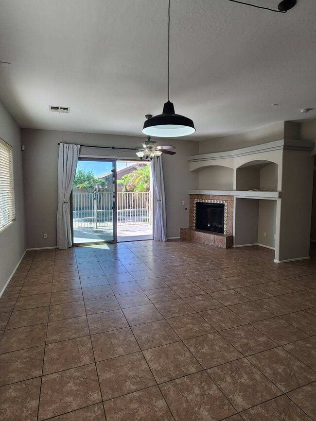 Building Photo - NOW AVAILABLE IN SAN TAN VALLEY