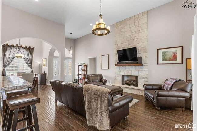Foto del edificio - 5616 Ross Creek Ln