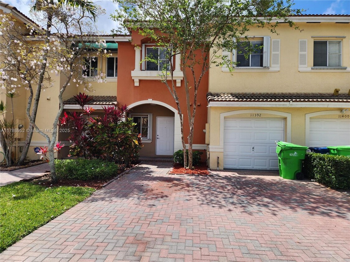 Primary Photo - 11392 NW 34th Pl