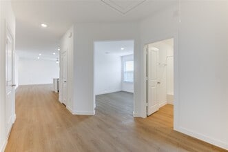 Building Photo - 9047 Rose Water Trl