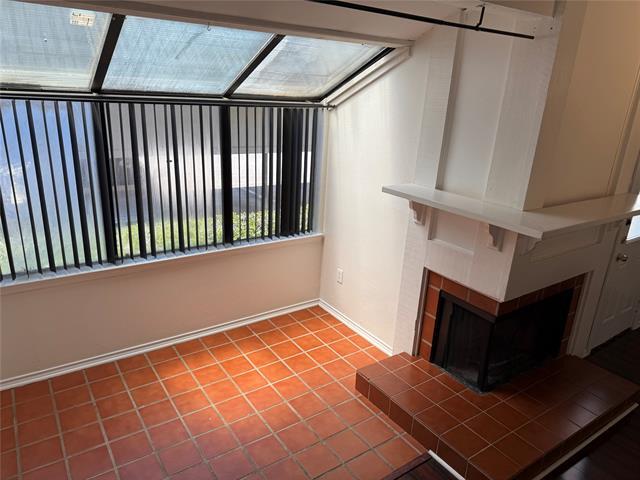 Foto del edificio - 9600 Royal Ln