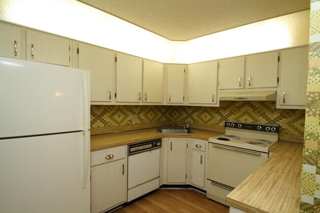 Foto del edificio - 125 Lake Pine Cir