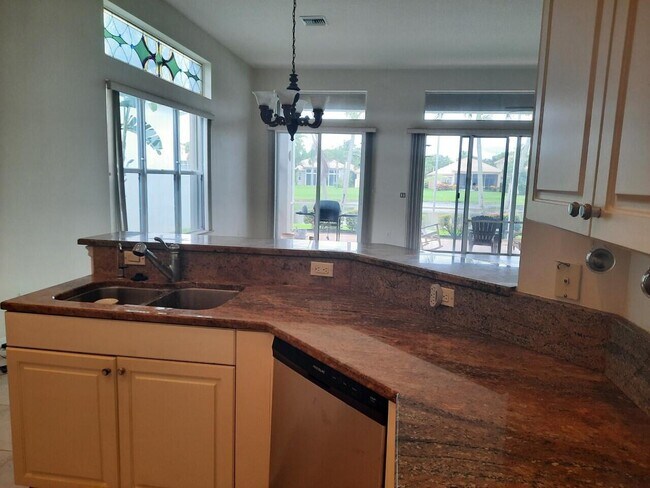 Building Photo - 7108 Vesuvio Pl