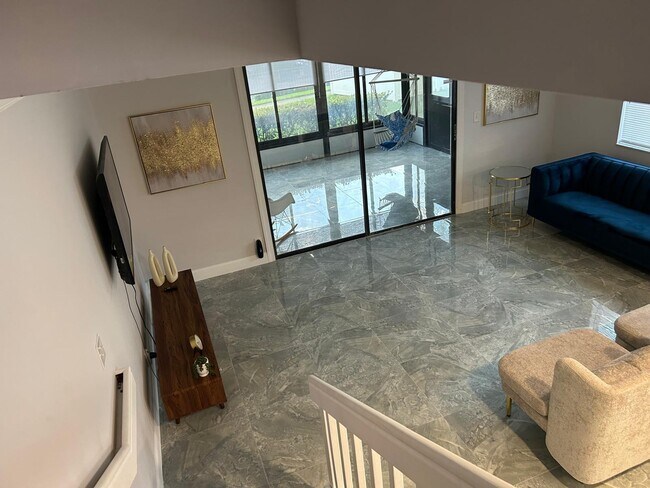 Foto del edificio - 7690 Lago Del Mar Dr