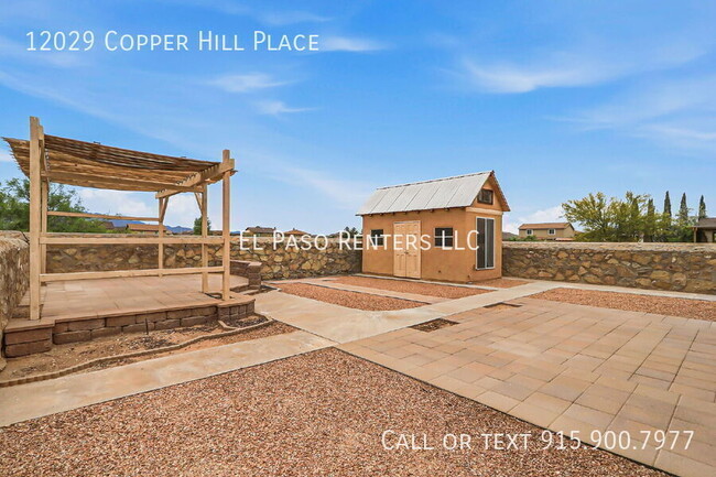 Foto del edificio - 12029 Copper Hill Pl