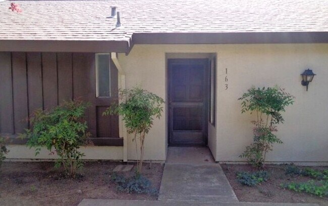 Foto del edificio - 163 Fairoaks Drive, Vacaville, CA