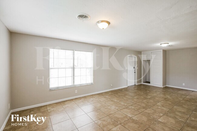 Foto del edificio - 5961 NW 14th Ct