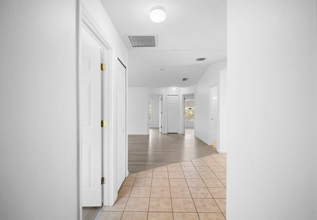 Foto del edificio - 4646-4646 15th St SW