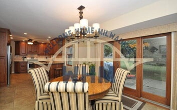 Building Photo - 1920 Fairhaven Blvd Building Photo - 1920 Fairhaven Blvd