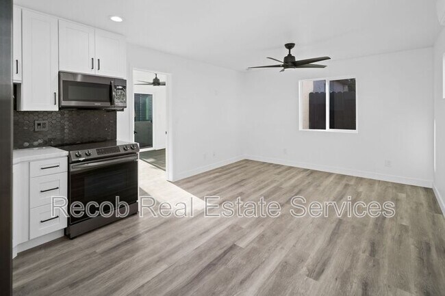 Building Photo - 4685 49th St