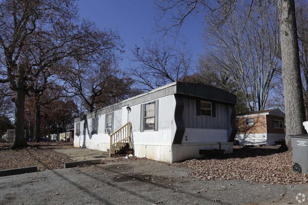 Foto principal - 2606 Old Easley Bridge Rd