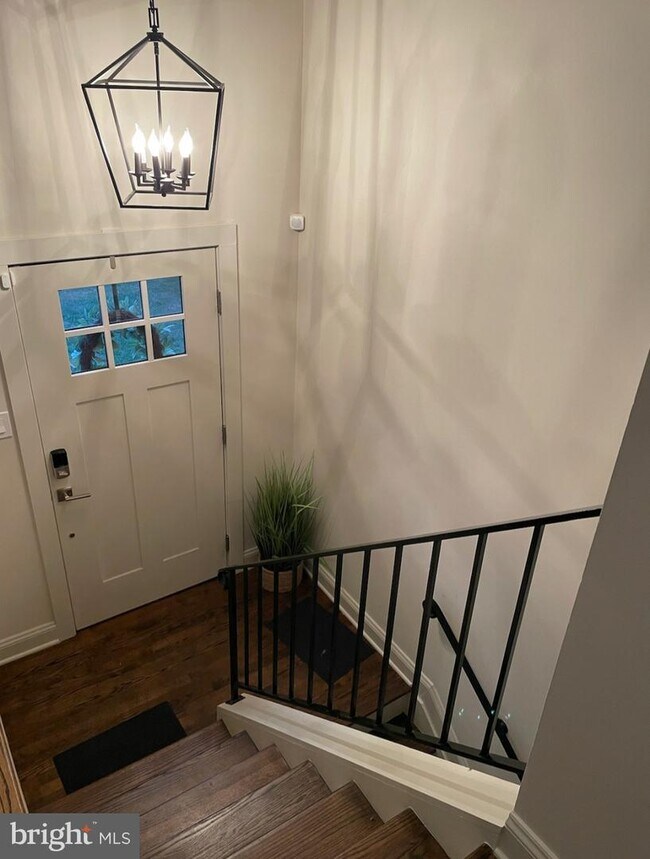 Foto del edificio - 583 Jumpers Hole Rd