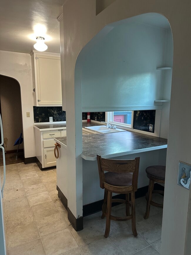 Building Photo - 820 S 10th St