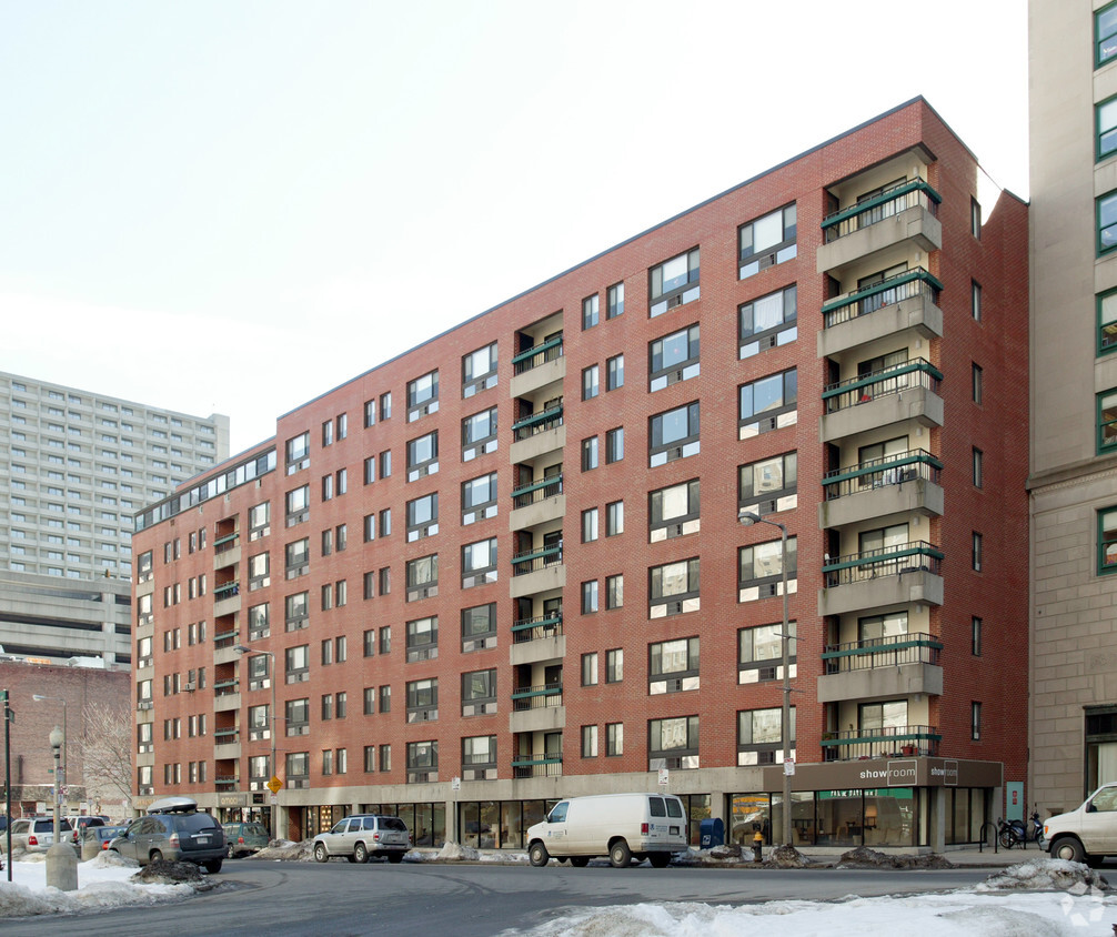 Primary Building View - South Cove Apartments