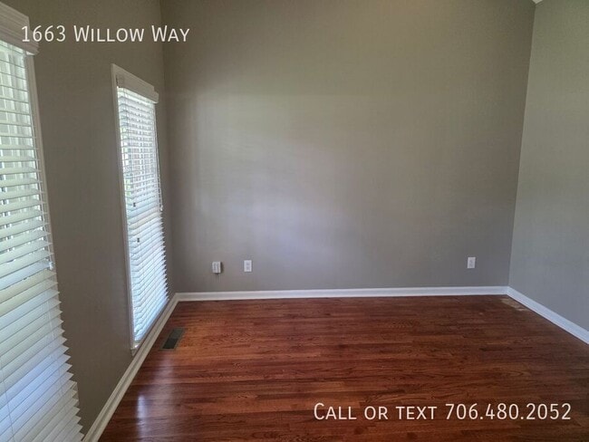 Foto del edificio - 1663 Willow Way