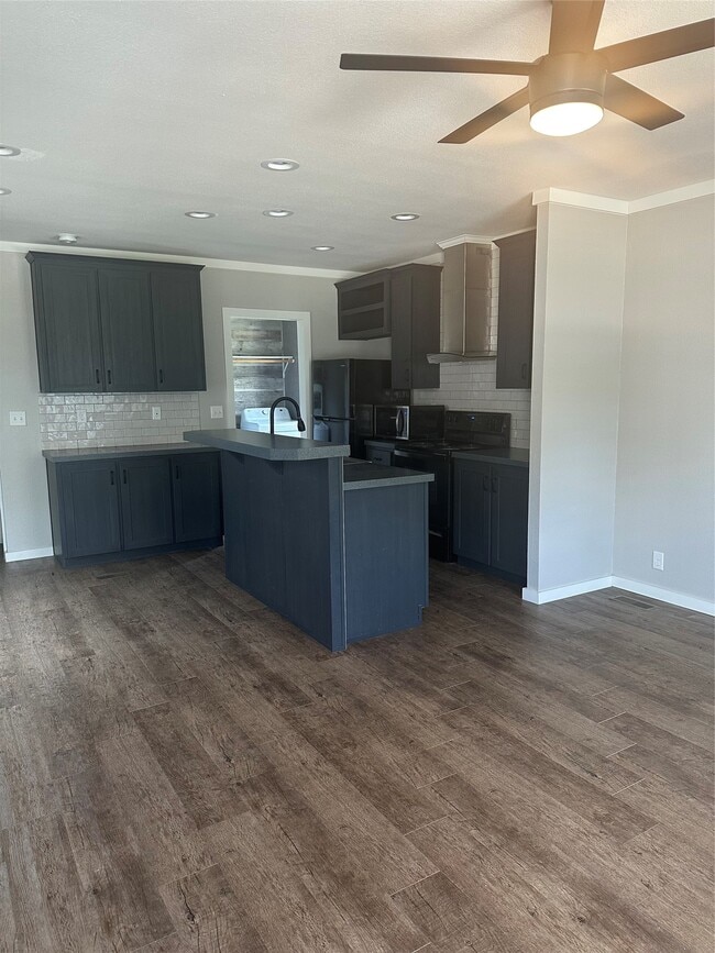 Building Photo - 21509 W Hammond Dr