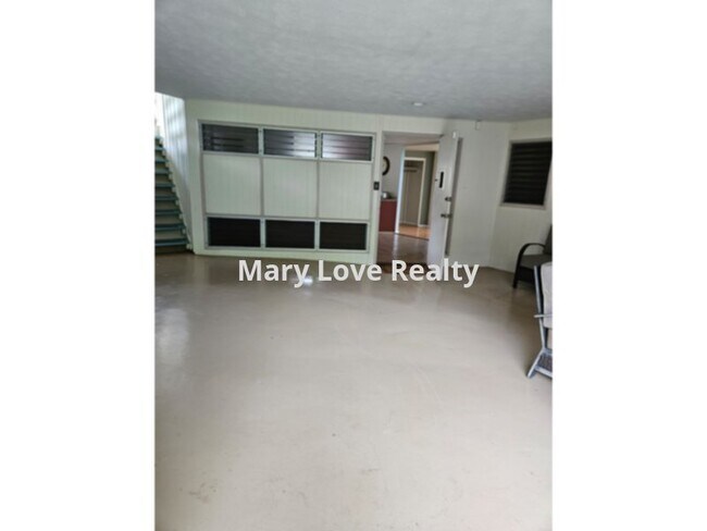 Building Photo - Partially Furnished 1 Bed 1 1/2 Bath Ohana