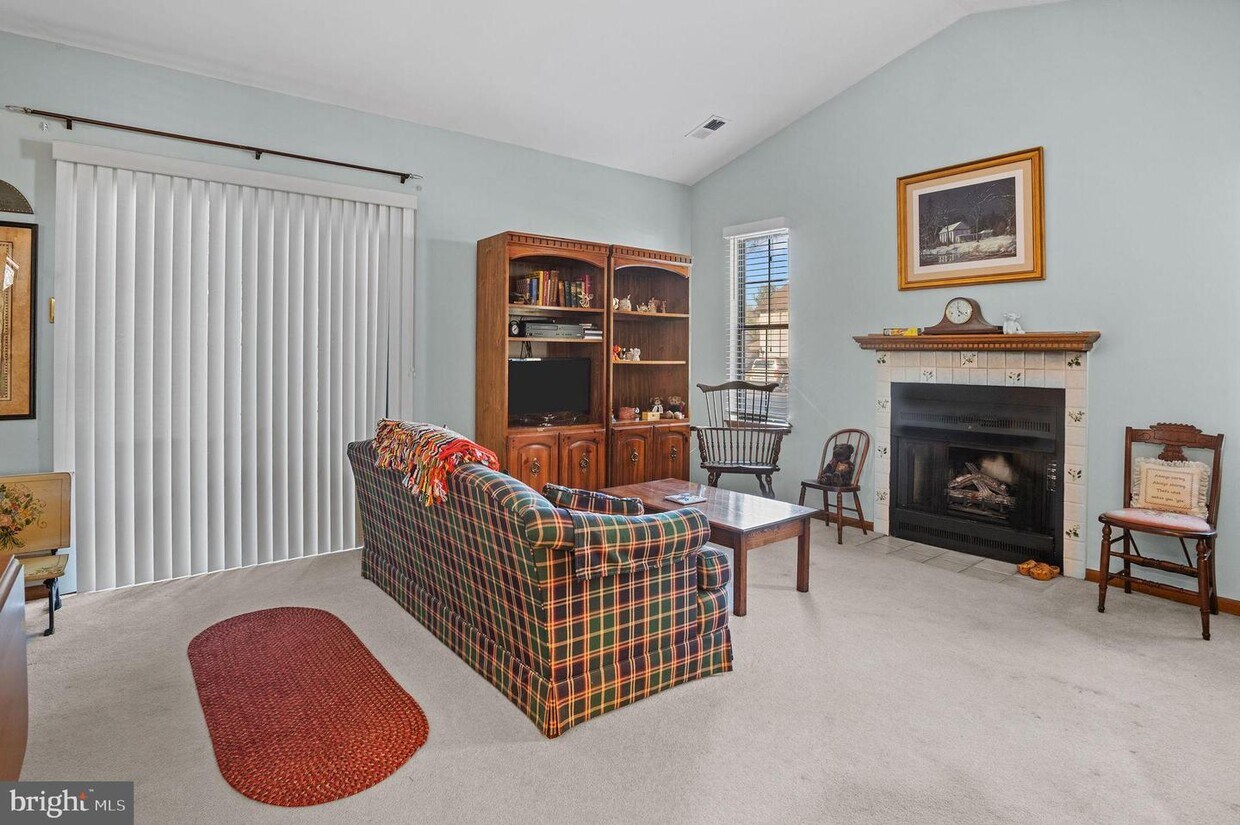 381 Redbud Ct, Warrington, PA 18976 Townhome Rentals in Warrington PA