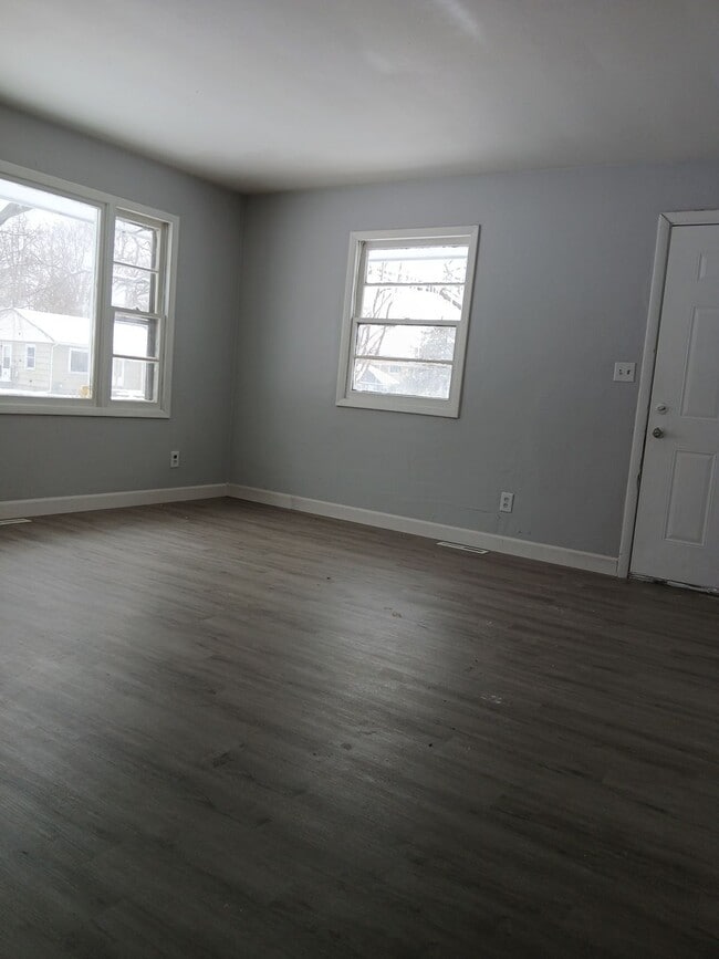 Foto del edificio - 1017 Irving Ave