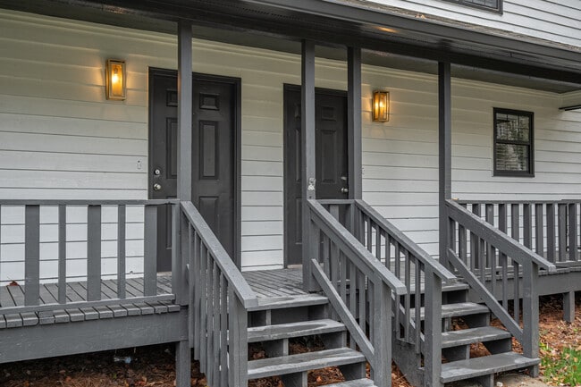 Photo - 1545 Springwood Dr SE Townhome