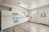 Primary Photo - 338 Ridgeway St