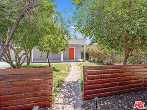 Building Photo - 7534 Balcom Ave