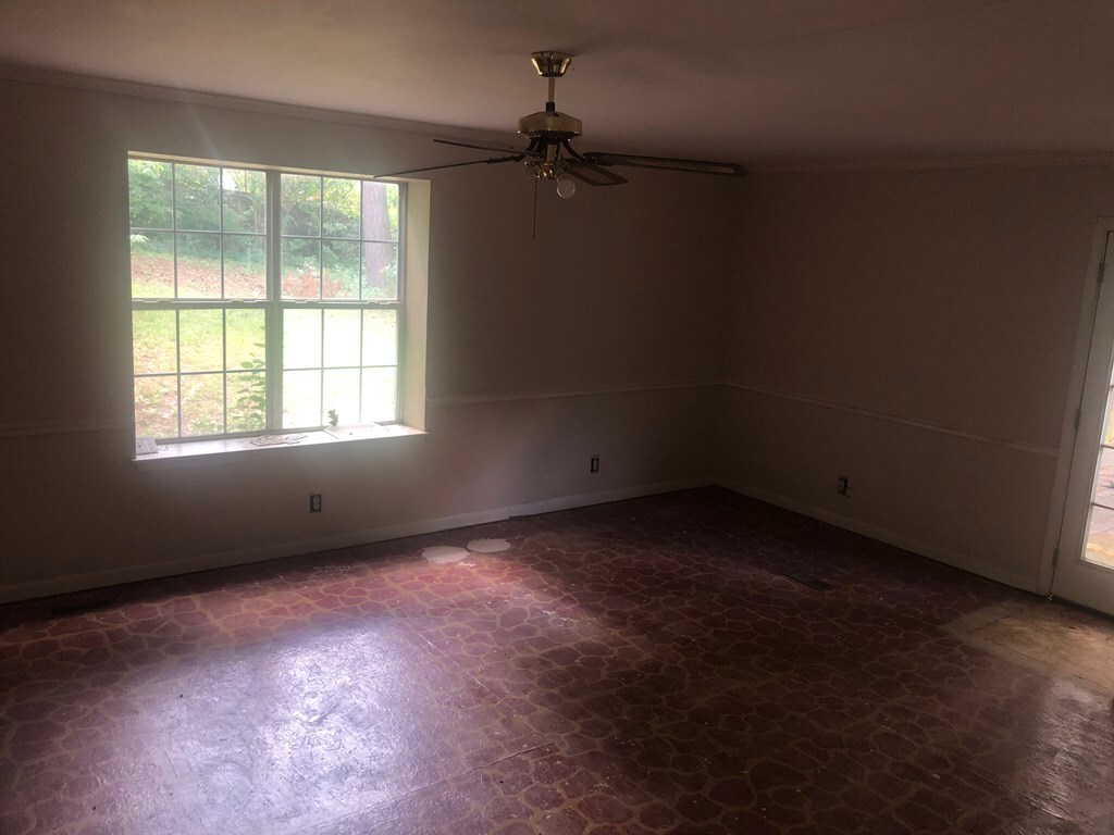 Foto del edificio - 2931 Hummingbird Ln