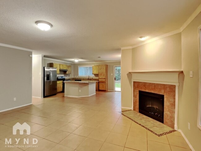 Building Photo - 4908 Thorn Hollow Dr