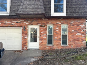 Building Photo - 1618 Pat Dr