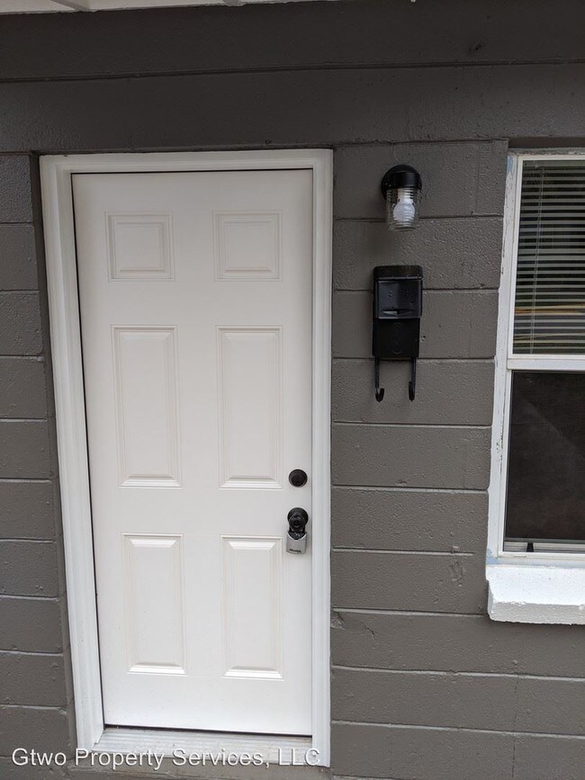 Foto del edificio - 2 br, 1 bath House - 1447 Hudson Street