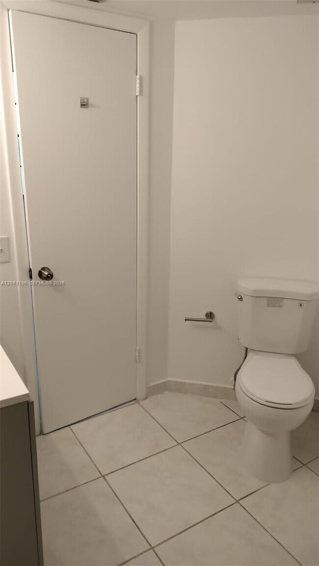 Foto del edificio - 212 Lake Pointe Dr