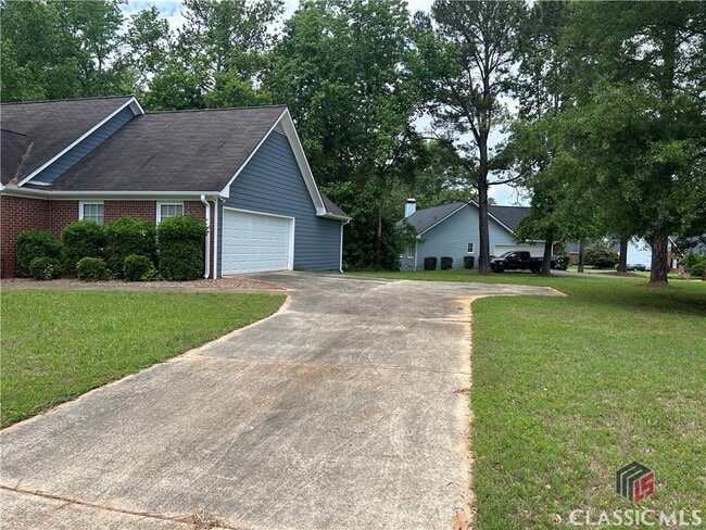 Building Photo - 361 Brickleberry Ridge
