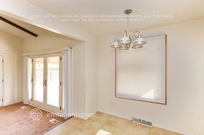 Building Photo - 11091 Albion Dr