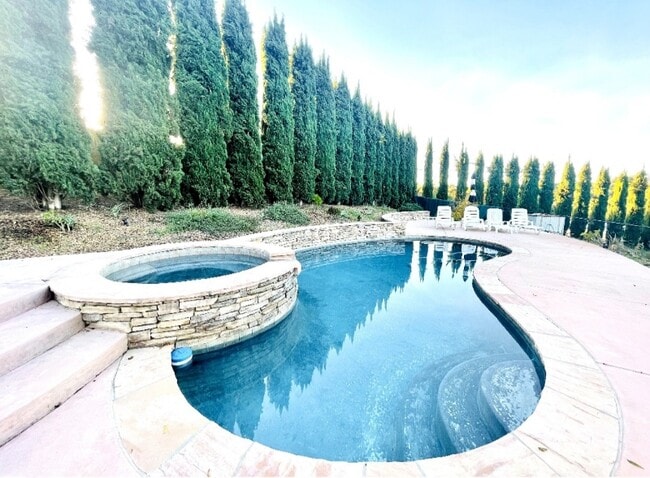 Foto del edificio - 1412 El Nido Dr