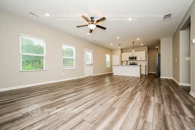 Foto del edificio - 1002 Starmoss Ln