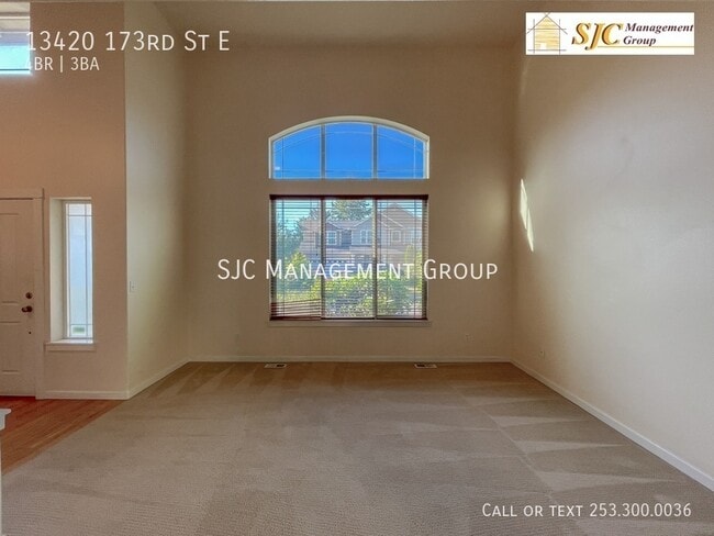 Building Photo - 13420 173rd St E