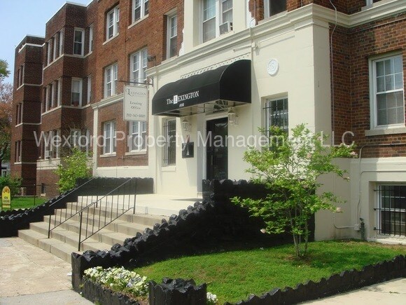 Building Photo - 1114 F St NE