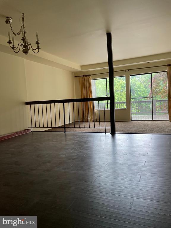 Foto del edificio - 20235 Laurel Hill Way
