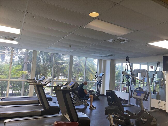 Foto del edificio - 3500 Coral Way