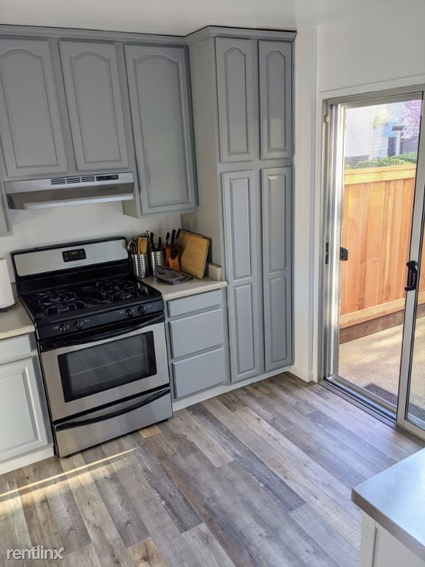 Foto del edificio - 3 br, 2 bath Townhome - 104 Villa Dr