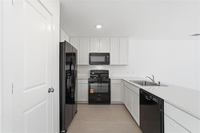 Foto del edificio - 3919 Selawik St