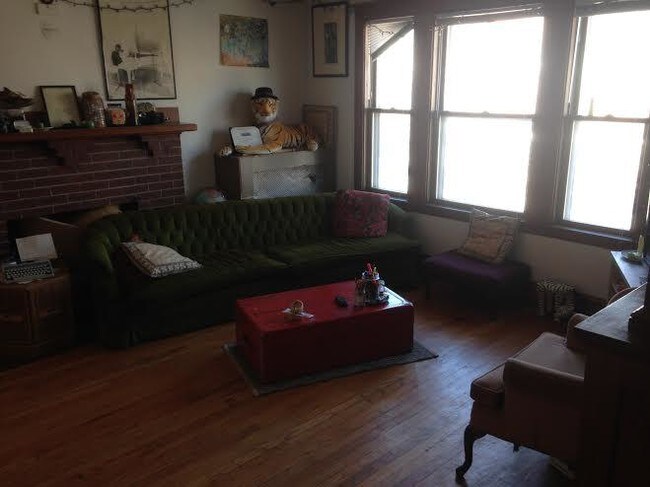 Foto del edificio - 604 Cambridge St
