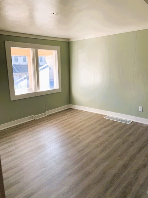 Sala de estar - 32 E 1st Ave