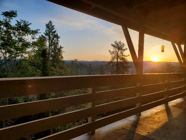 Building Photo - 3010 Traci Ct