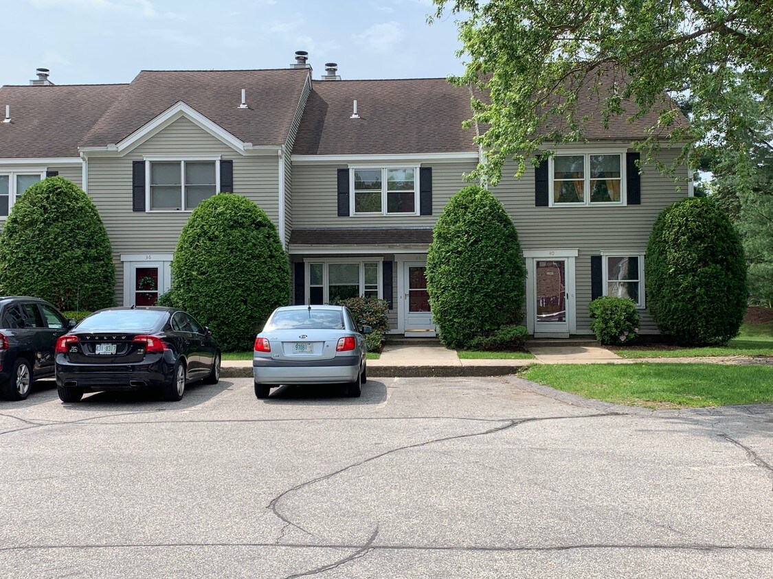 38 Cadogan Way, Nashua, NH 03062 Townhome Rentals in Nashua NH