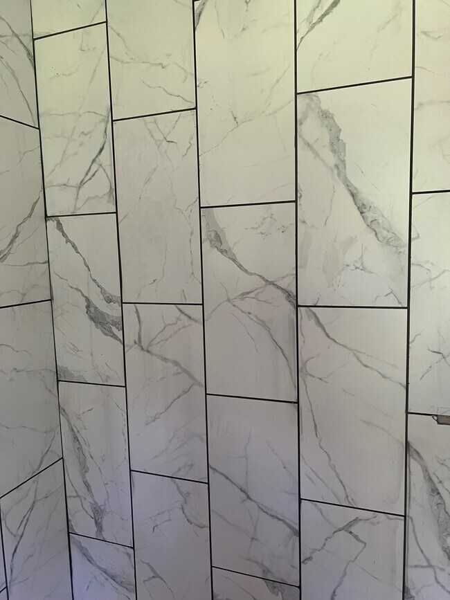 Building Photo - 333 Merwinsburg Rd